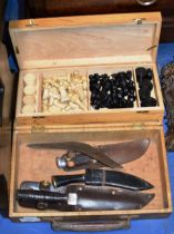 2 BOXES WITH WOODEN GAME PIECES, MINIATURE BOOMERANG & 3 VARIOUS POCKET KNIVES