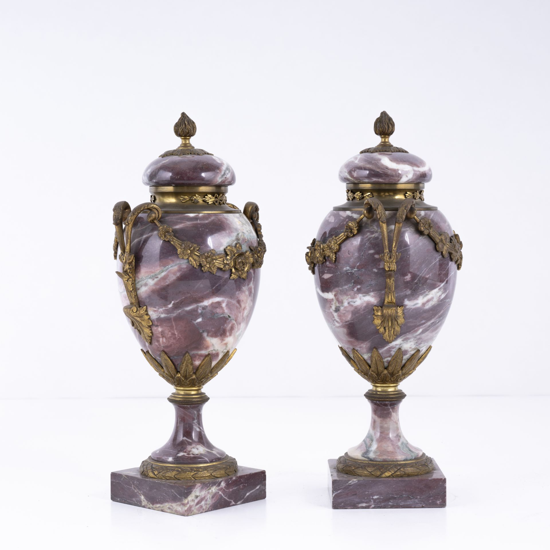 Coppia di vasi in stile Napoleone III - Image 3 of 8