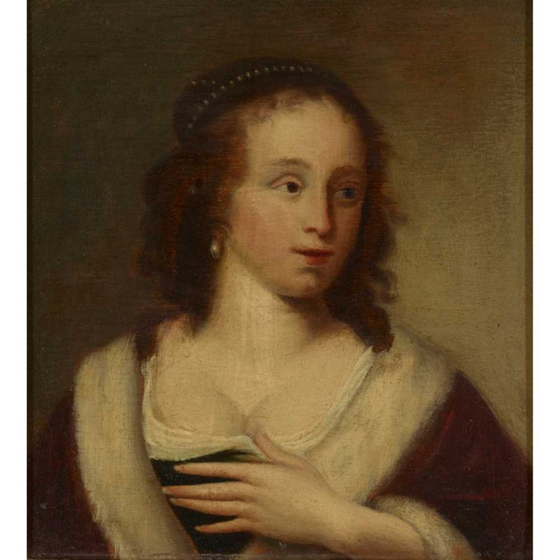 18TH CENTURY SCHOOL HALF-LENGTH PORTRAIT OF A WOMAN WITH A PATTERNED ROBE - Image 2 of 6