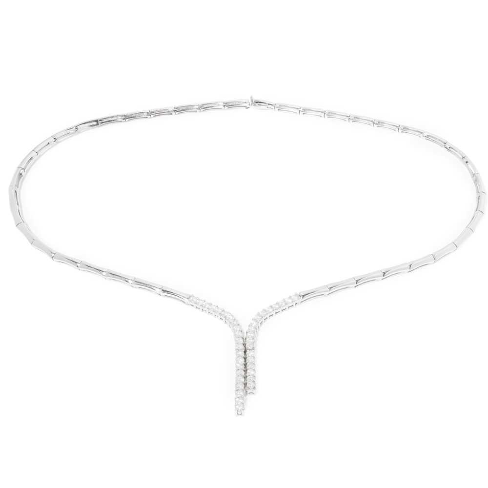 A diamond necklace - Image 3 of 4