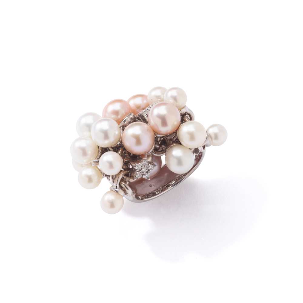 A cultured pearl and diamond dress ring - Image 2 of 4
