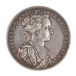 A SILVER QUEEN MARY MEMORIAL MEDALLION JAMES DASSIER (1676 – 1763), STRUCK 1731