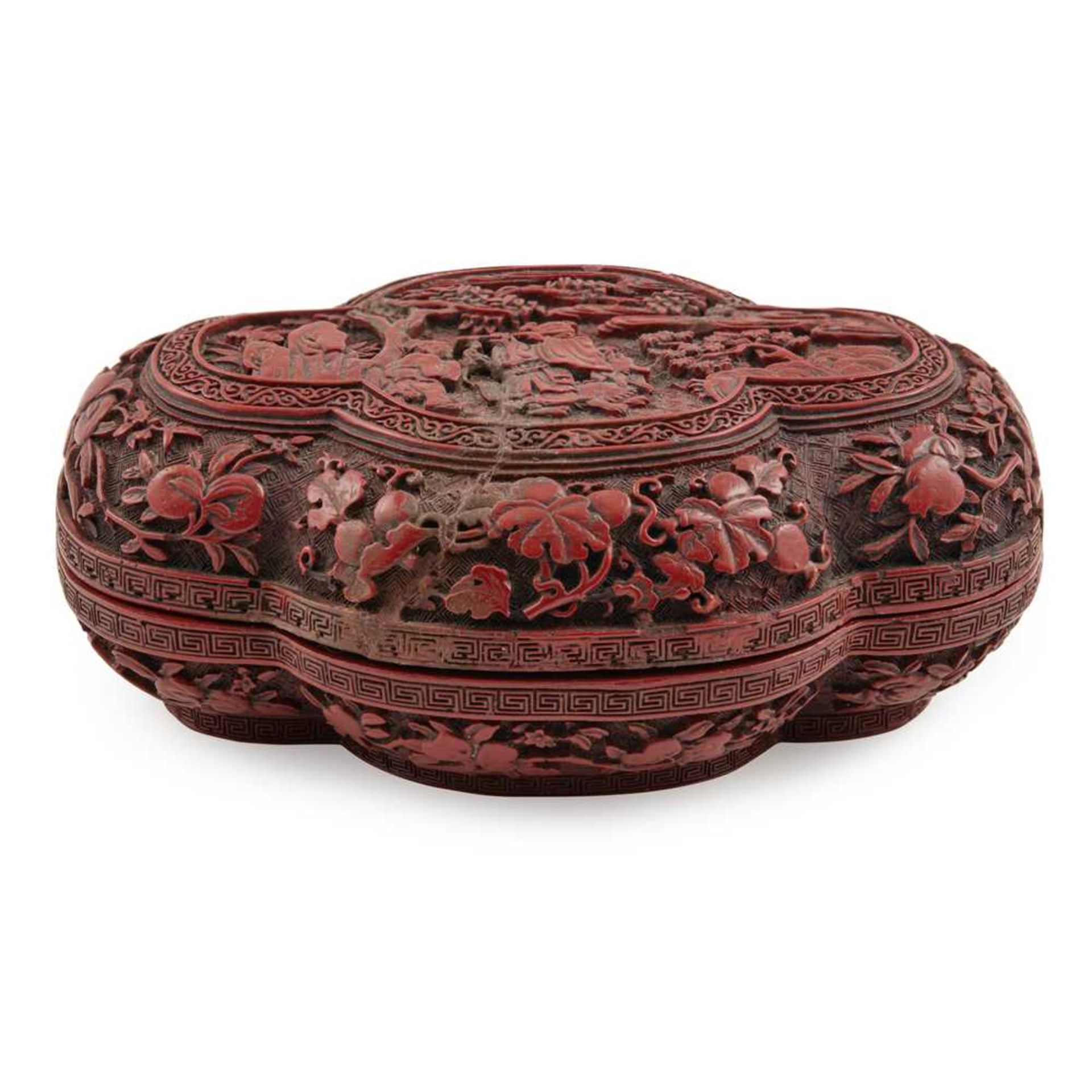 CINNABAR LACQUER QUATREFOIL BOX AND COVER QING DYNASTY, 18TH CENTURY - Image 2 of 2