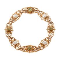 MURRLE, BENNETT & CO. LTD., LONDON BRACELET, CIRCA 1910