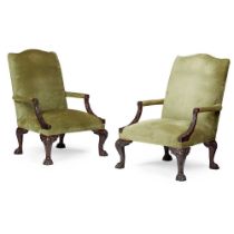 PAIR OF GEORGE II STYLE MAHOGANY GAINSBOROUGH ARMCHAIRS LATE 20TH CENTURY