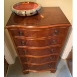 A 20th century. Chest of drawers