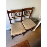 A pair of chairs