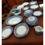 Keeling & Co Losol Ware "Ormonde" pattern plates and oval platter (some slight damage) (33),