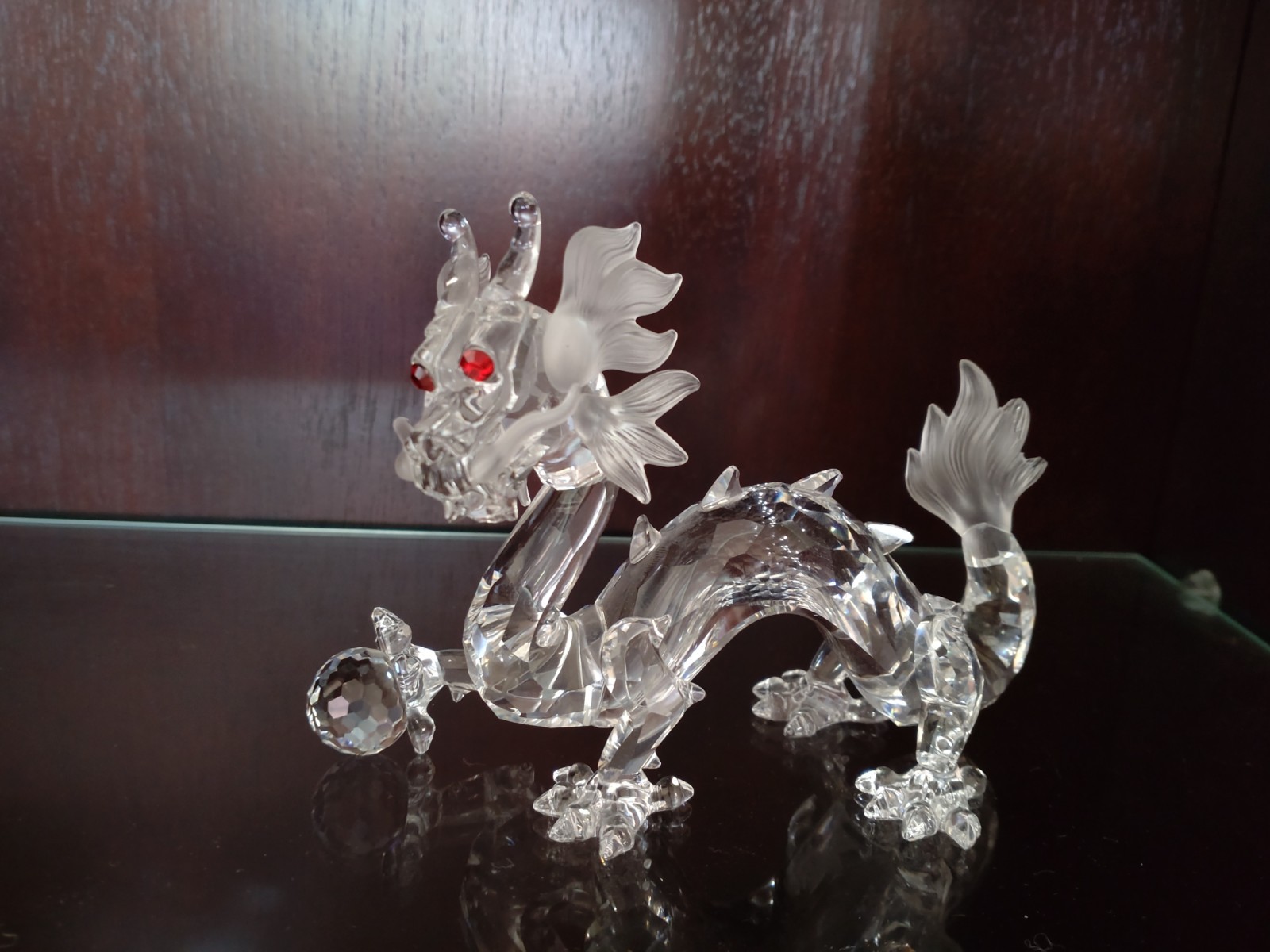 Three Swarovski cut glass dancers 14cm to 20cm, dragon and a unicorn; and a ceramic Simba from - Image 4 of 7