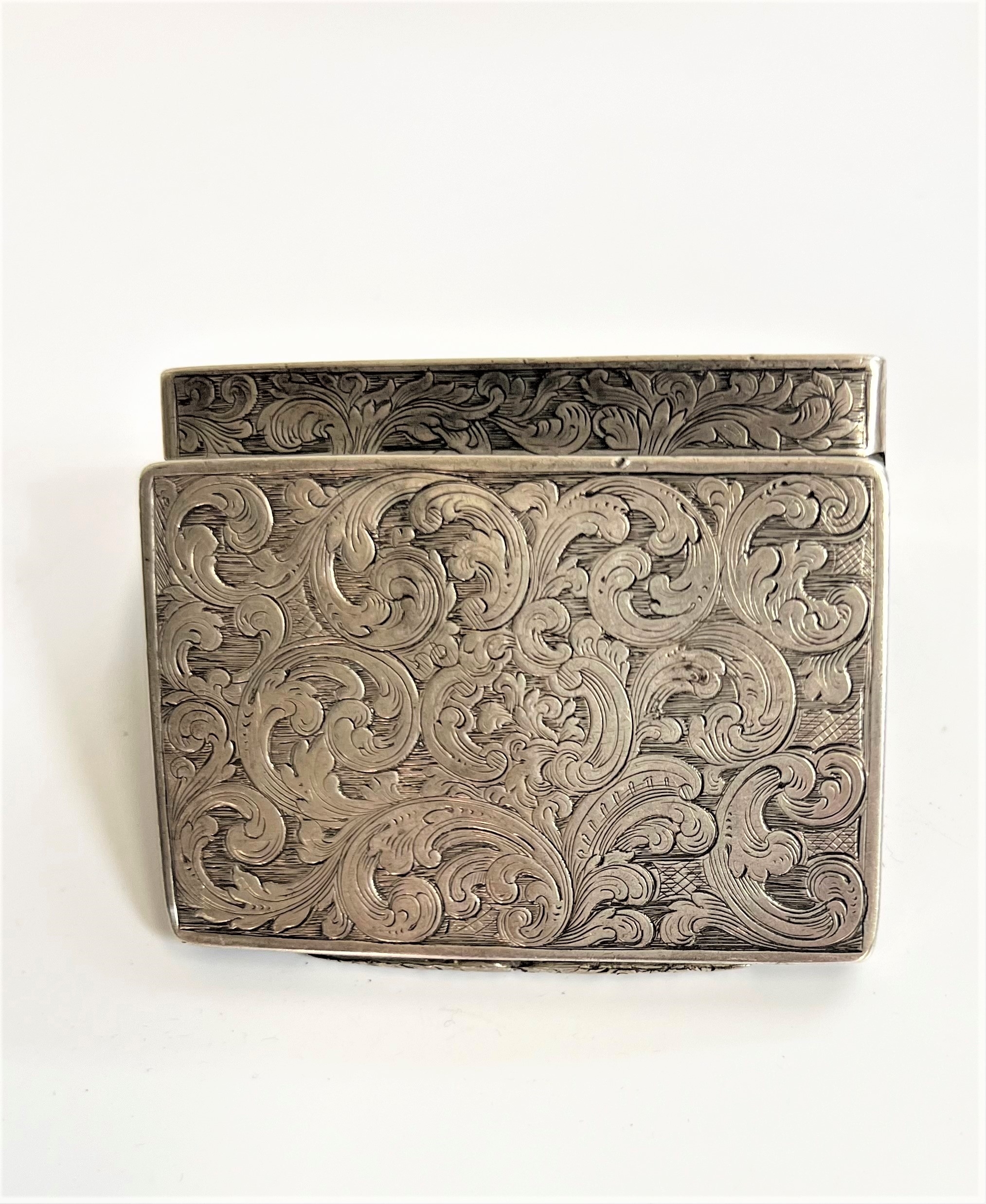 A William IV Sterling Silver Gentleman's Snuff Box.