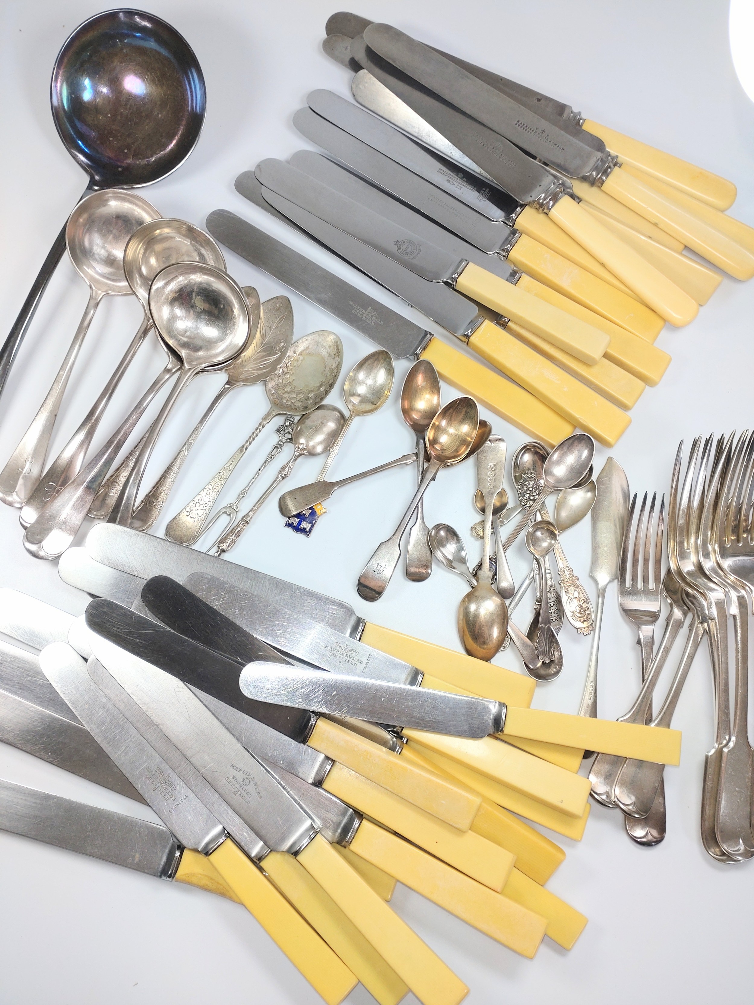 A quantity of electroplated flatware. (a lot)