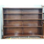 A long mahogany bookcase. 140 x 180 x 36cm.