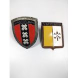 Radiator grill badges: Vaticano and Amsterdam.