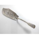 A William IV fiddle pattern fish slice. London 1831. 142.7gms.