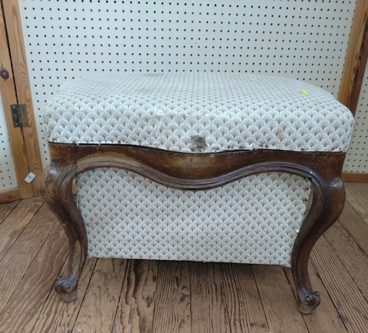 A French stool with storage. Needs restoration (lid not attached)