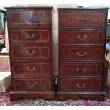 A pair of mahogany chest of drawers. 122 x 58 x 48cm.