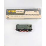 No 0M. Wrenn dark green BR 0-6-0 Diesel Shunter D3763 in box.