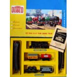 No 31. Hornby-Dublo 2-rail 2016 Tank Goods Set in box with instructions sheet, box lid incomplete