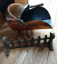 Coal scuttle and grate