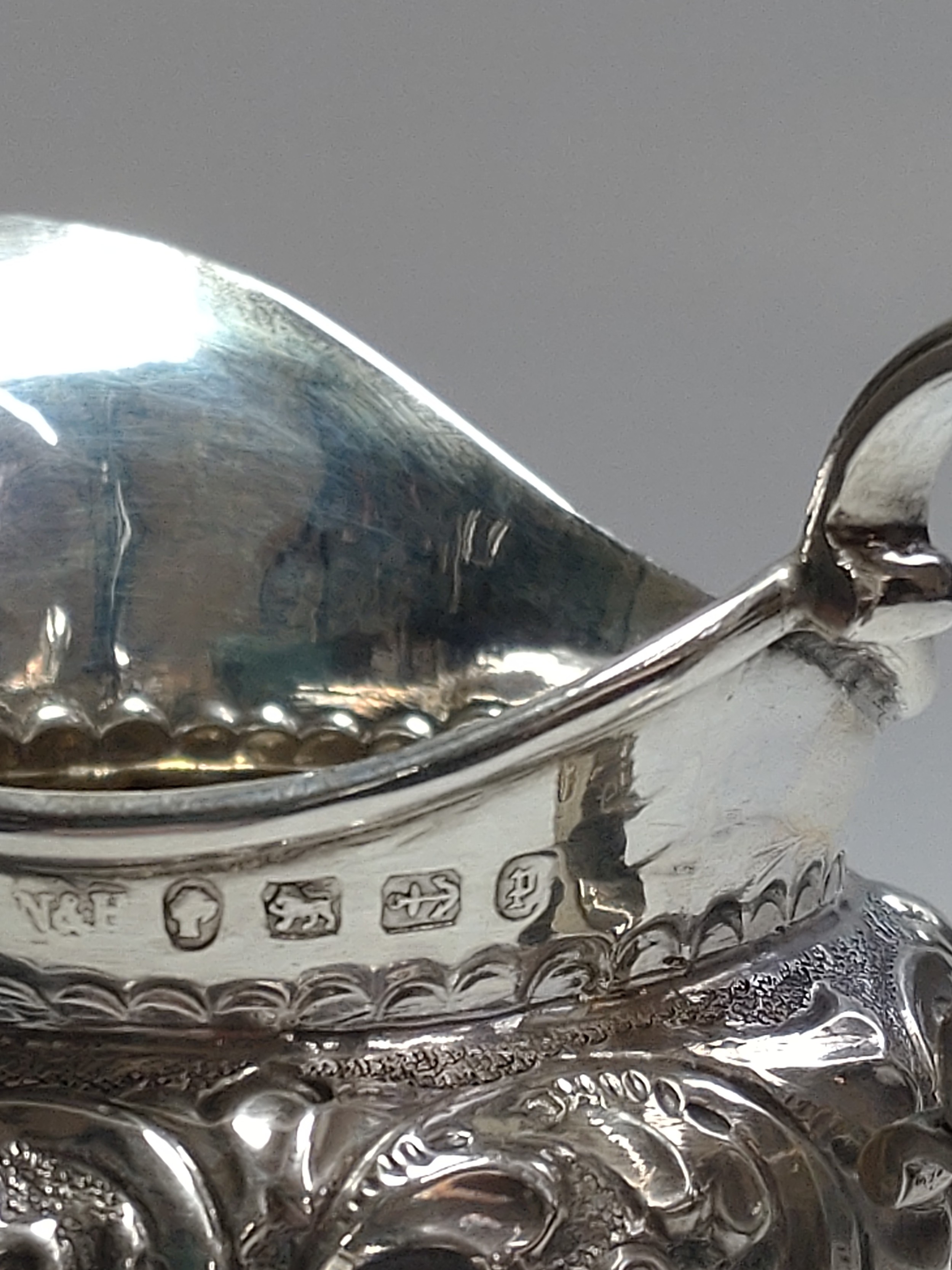 A sterling Silver cream jug 1889. - Image 2 of 2