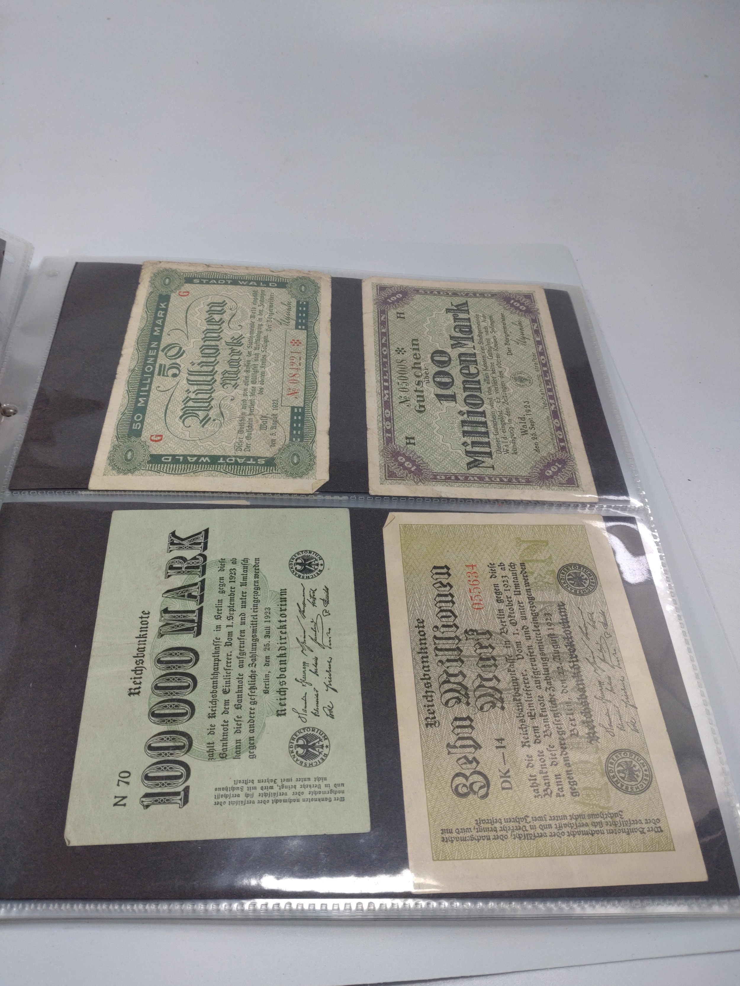 A quantity of bank notes - Image 4 of 6