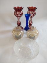 A pair of red overlay Bohemian-style glass lustres 25cm (lacking hanging rods), frosted glass bowl