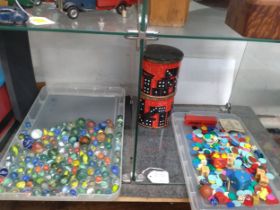 Glass marbles, dice and counters