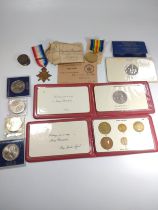 Silver Jubilee commemorative coins and three WW1 medals