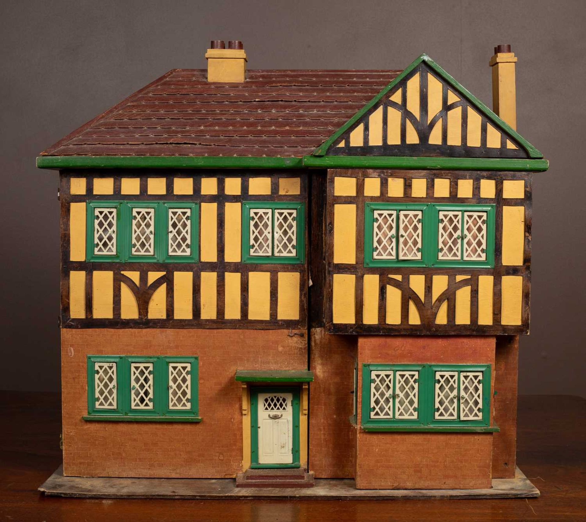 A 1950's doll's house