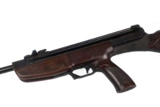 A Gamatic-85 air rifle