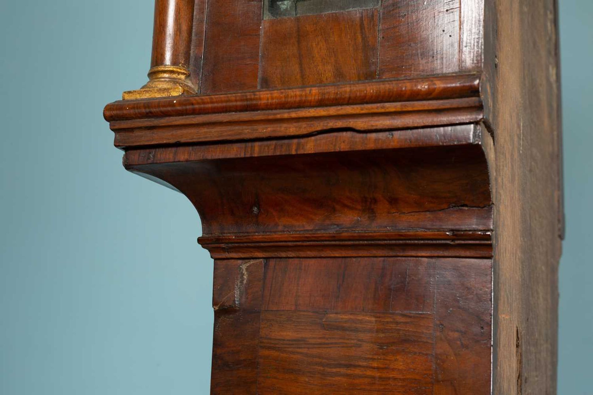 An 18th century and later walnut long case clock - Bild 5 aus 8