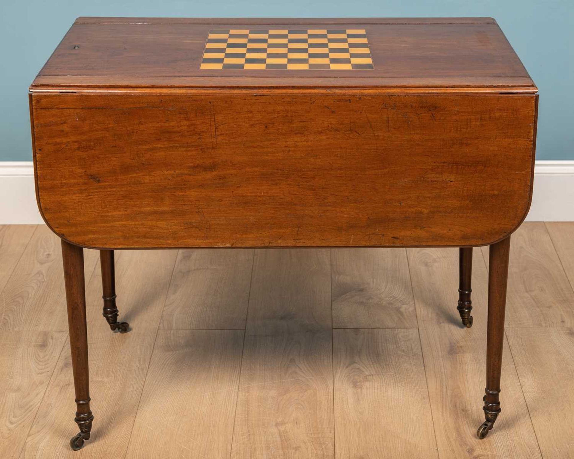 A George III mahogany games table with drop leaves - Image 2 of 9