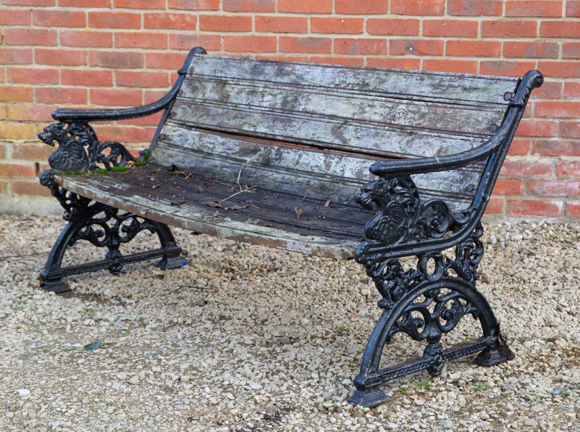 A garden bench and two matching seats - Image 7 of 7
