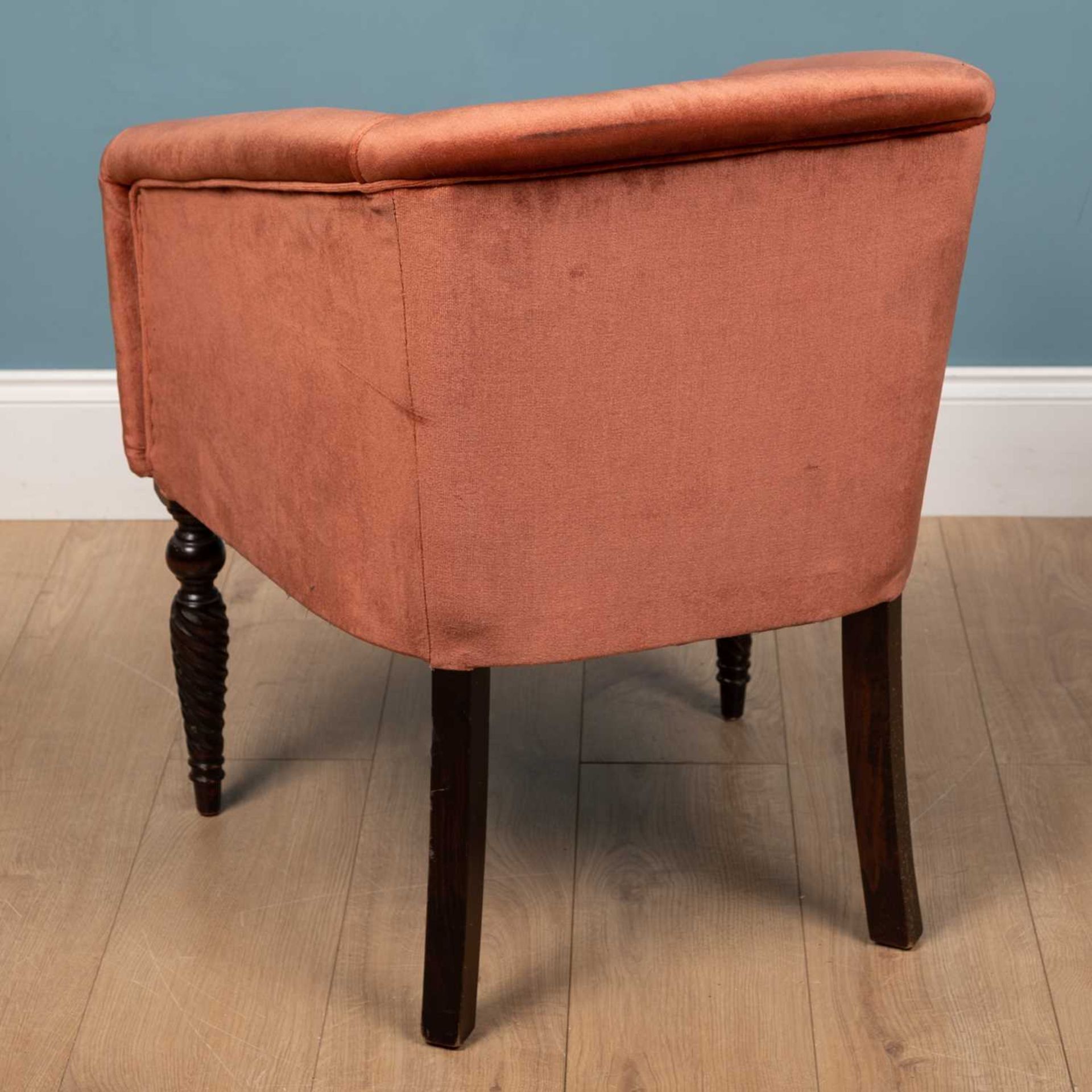 A tub armchair - Image 4 of 5