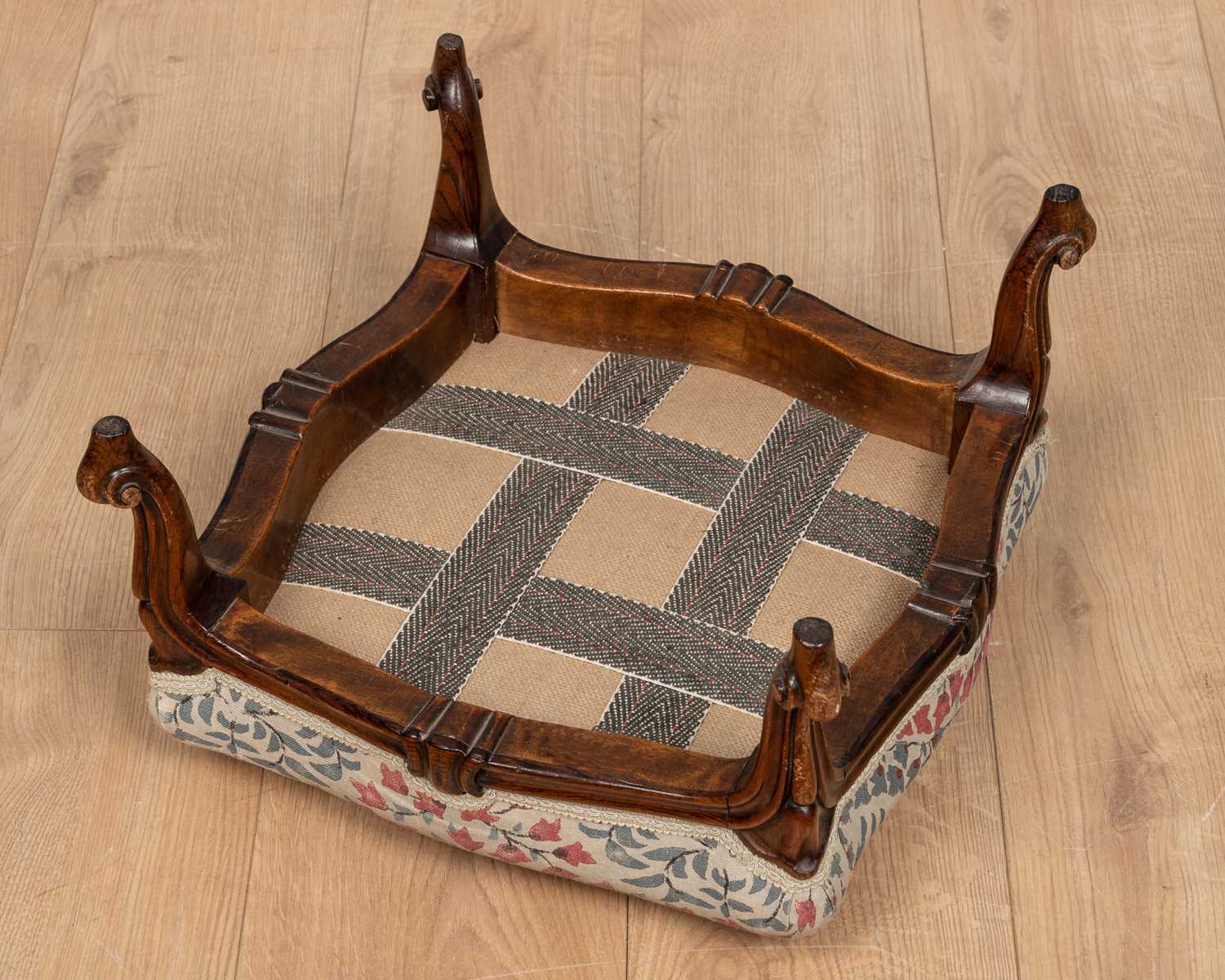 A small Victorian rosewood footstool - Image 3 of 4