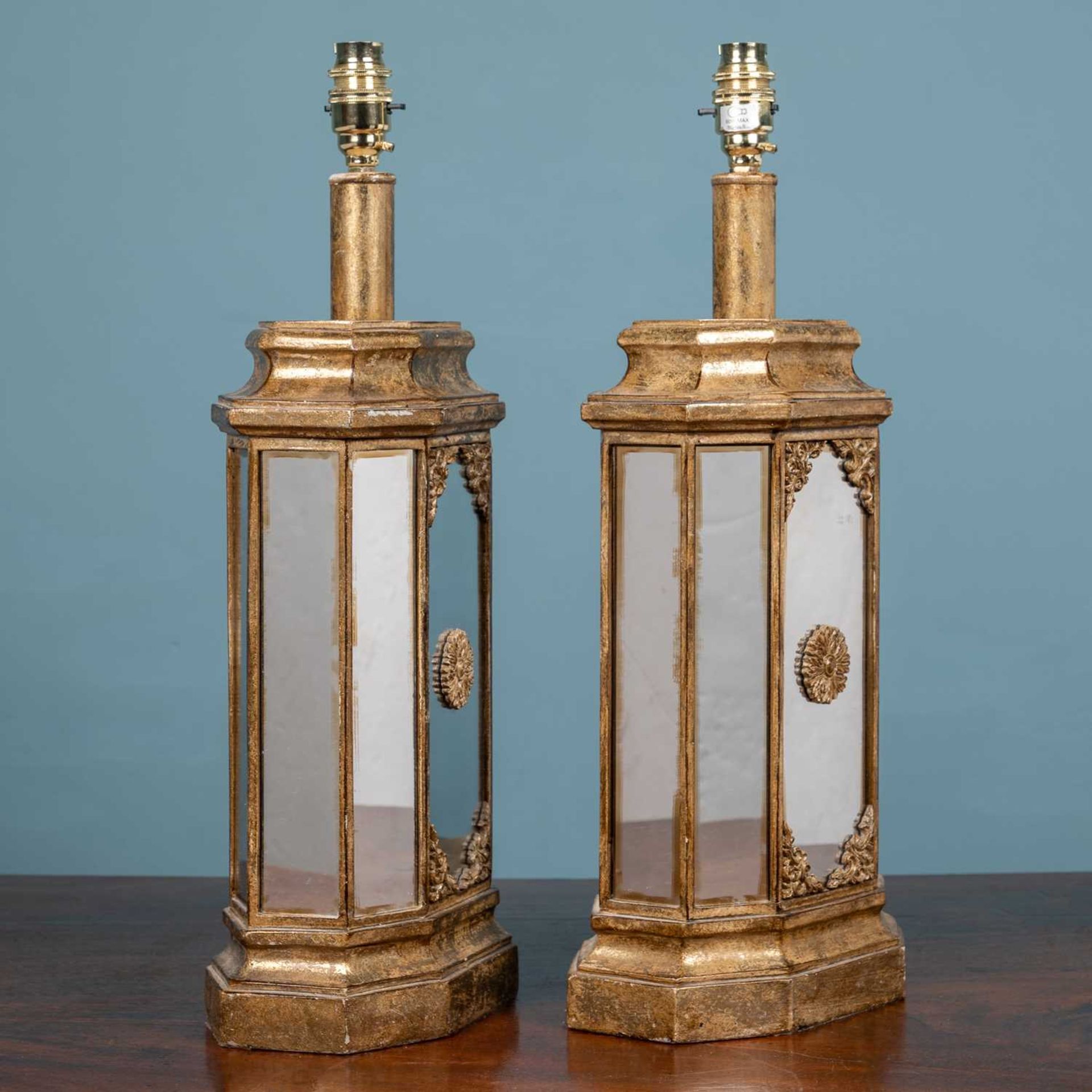 A pair of decorative table lamps - Image 2 of 3