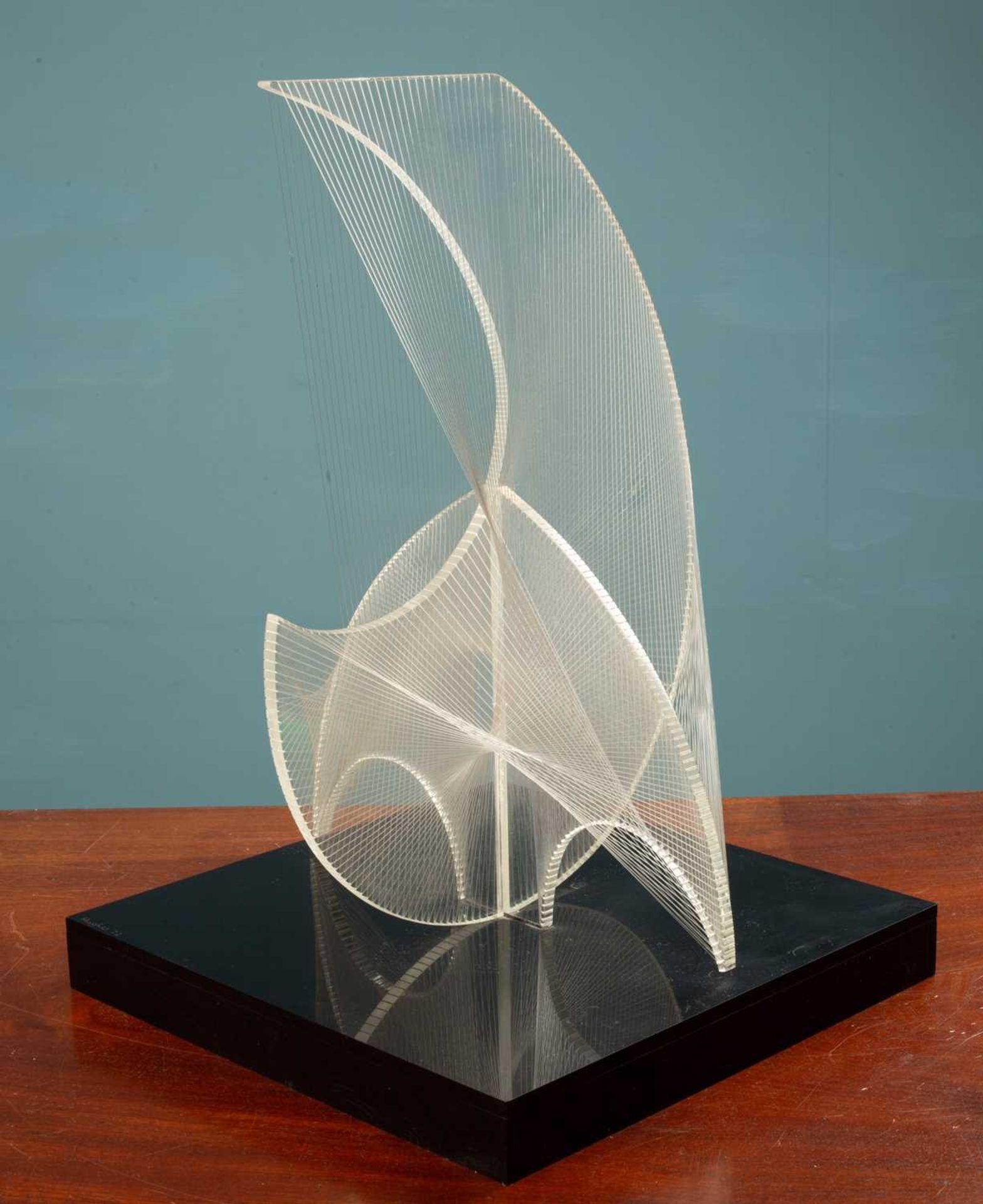 Frederick George Hughes (b.1924-d.2004), Perdix, perspex and nylon wire sculpture - Bild 2 aus 6