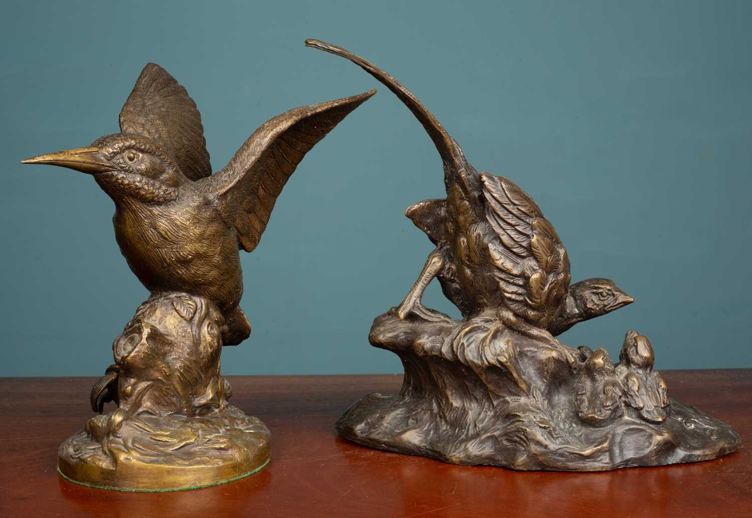 A contemporary bronze sculpture of a Kingfisher and a contemporary bronze sculpture of a Pheasant - Image 2 of 3