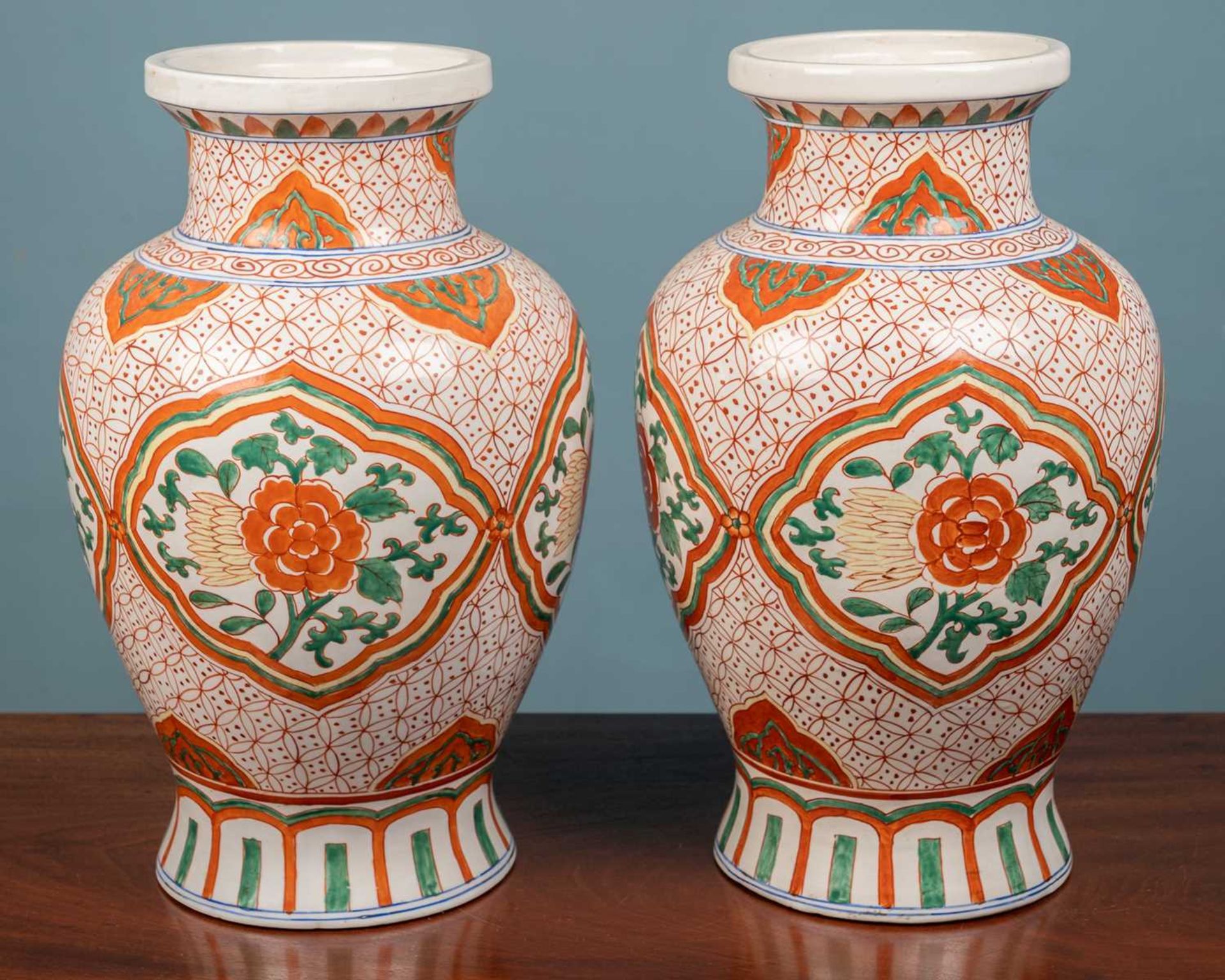 A pair of Chinese vases