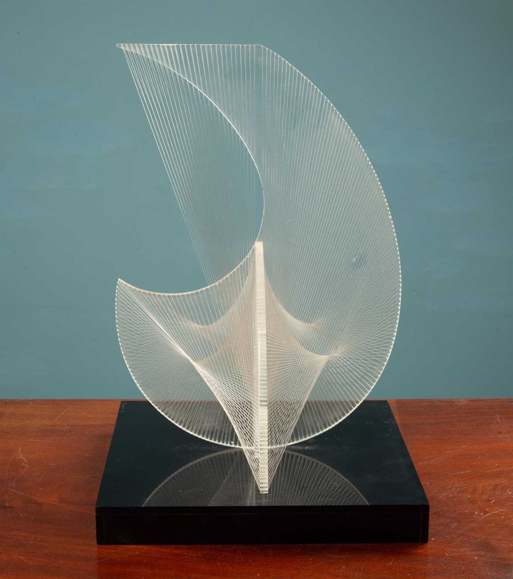 Frederick George Hughes (b.1924-d.2004), Perdix, perspex and nylon wire sculpture - Bild 4 aus 6