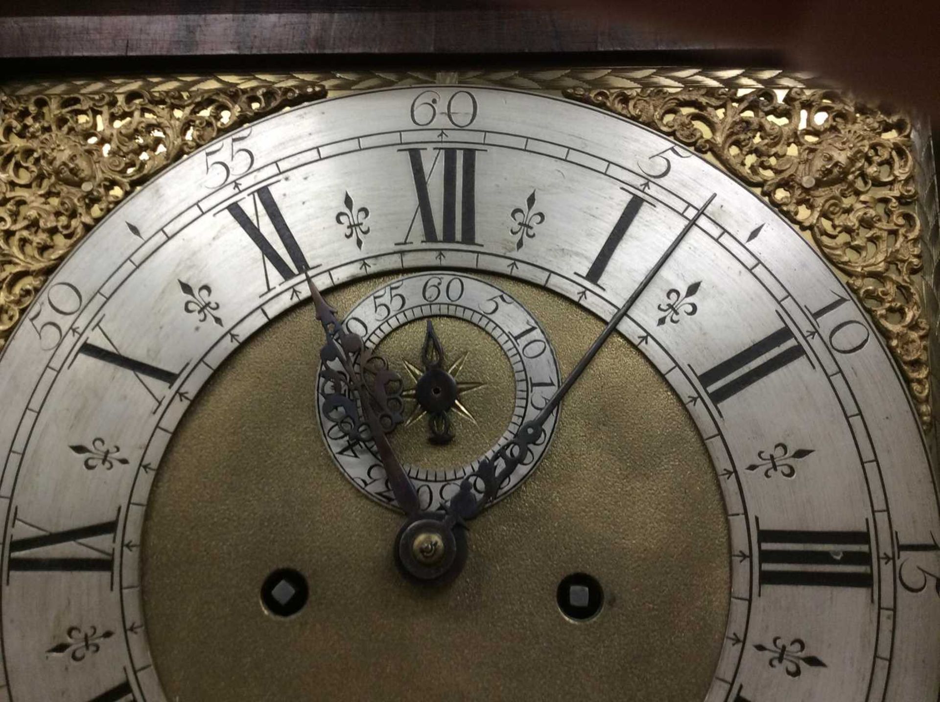 An 18th century and later walnut long case clock - Bild 8 aus 8