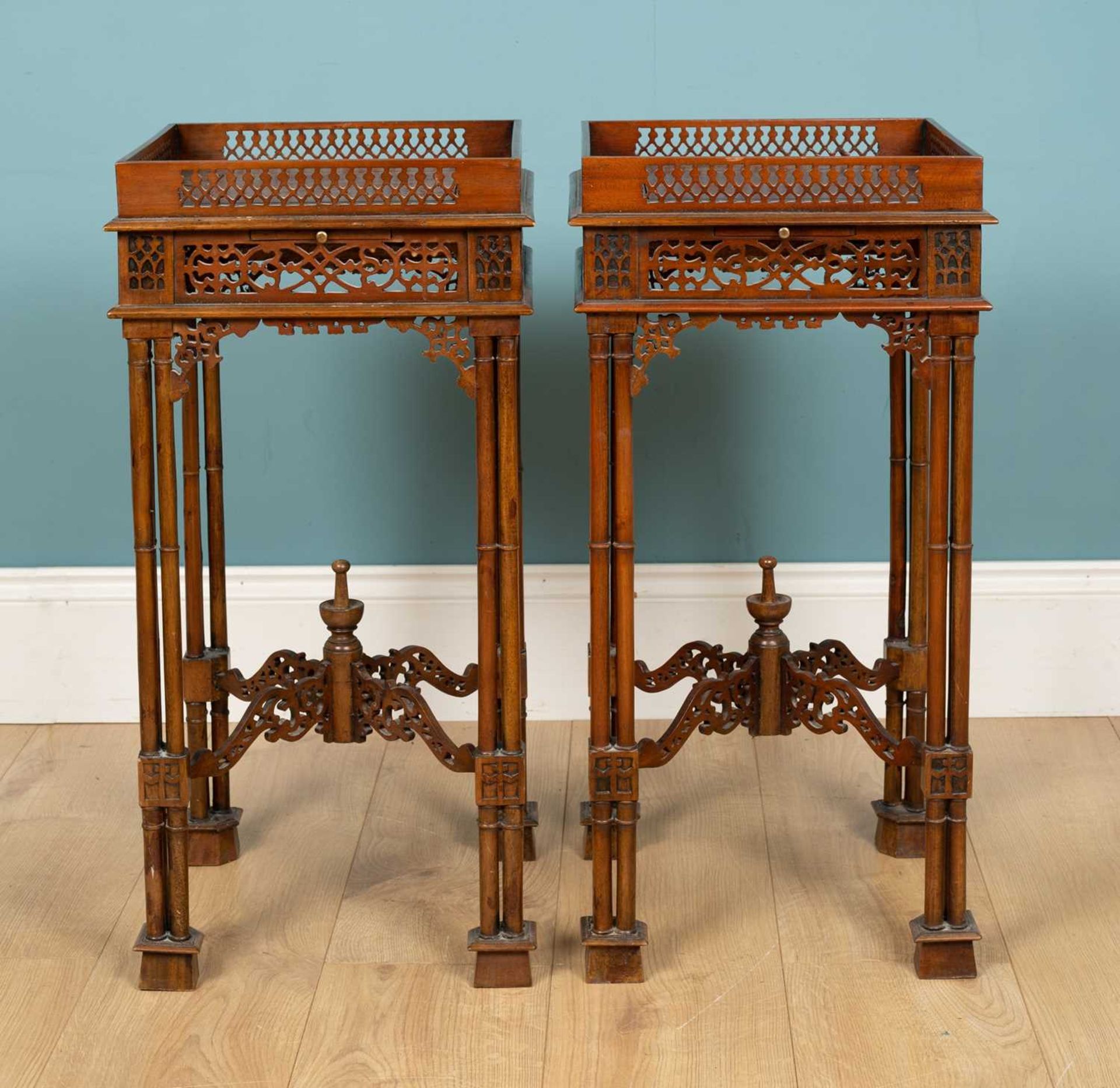 A pair of Georgian-style hardwood occasional tables