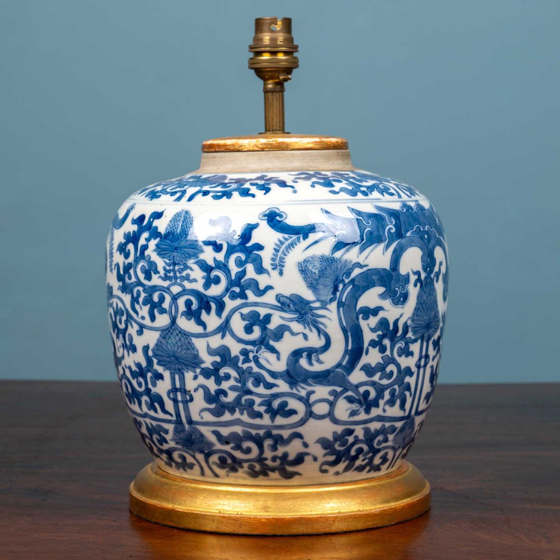 An porcelain table lamp