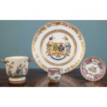 A French Kakiemon style porcelain bowl, enamelled with figures and flowers, possibly Chantilly, 11cm