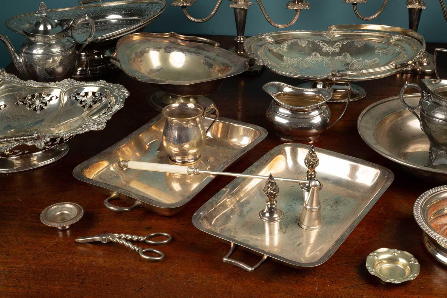 A collection of 19th Century and later silver plate - Image 3 of 3