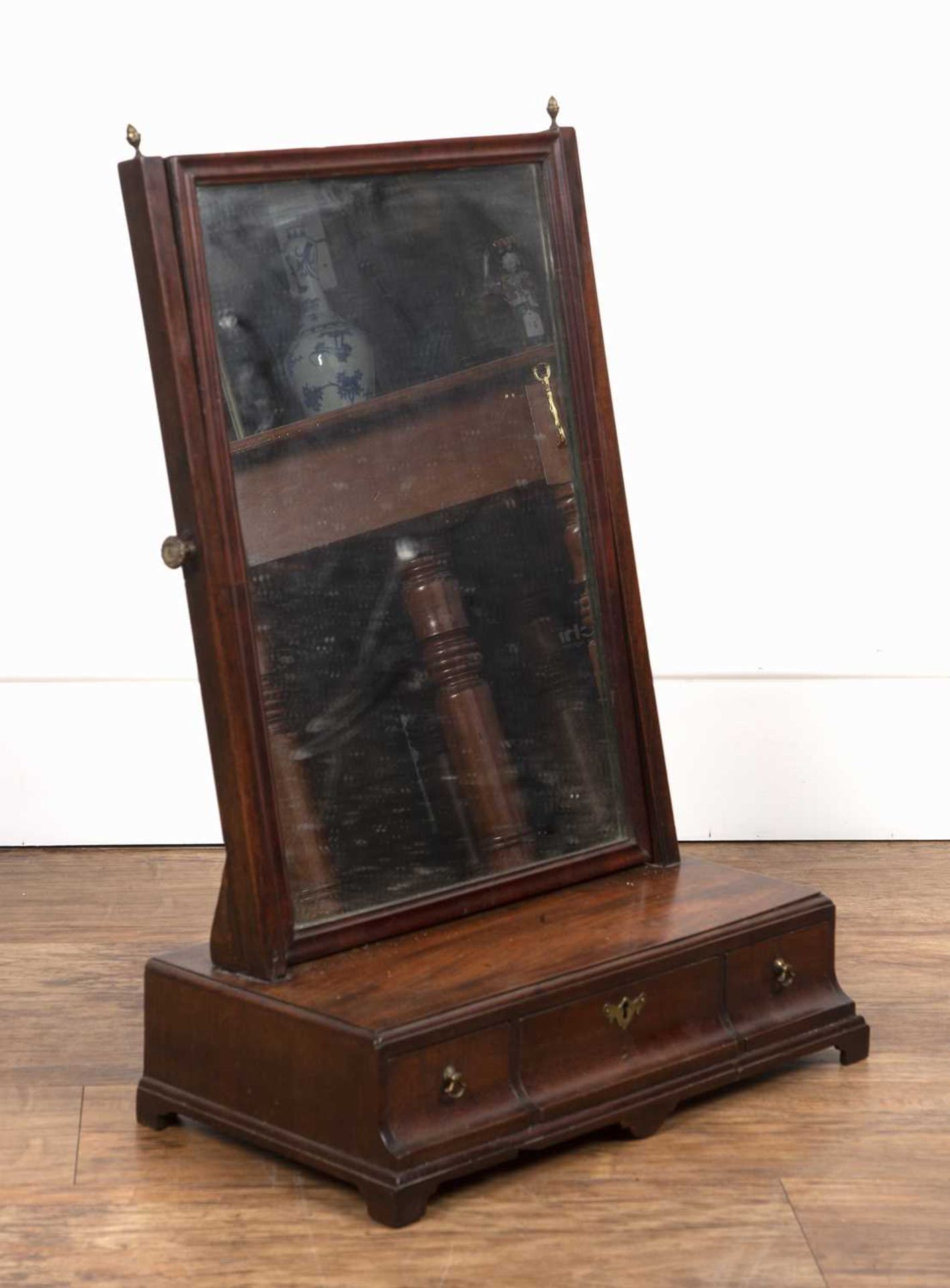 Mahogany dressing table mirror 19th Century, with shaped base having brass drop handles and