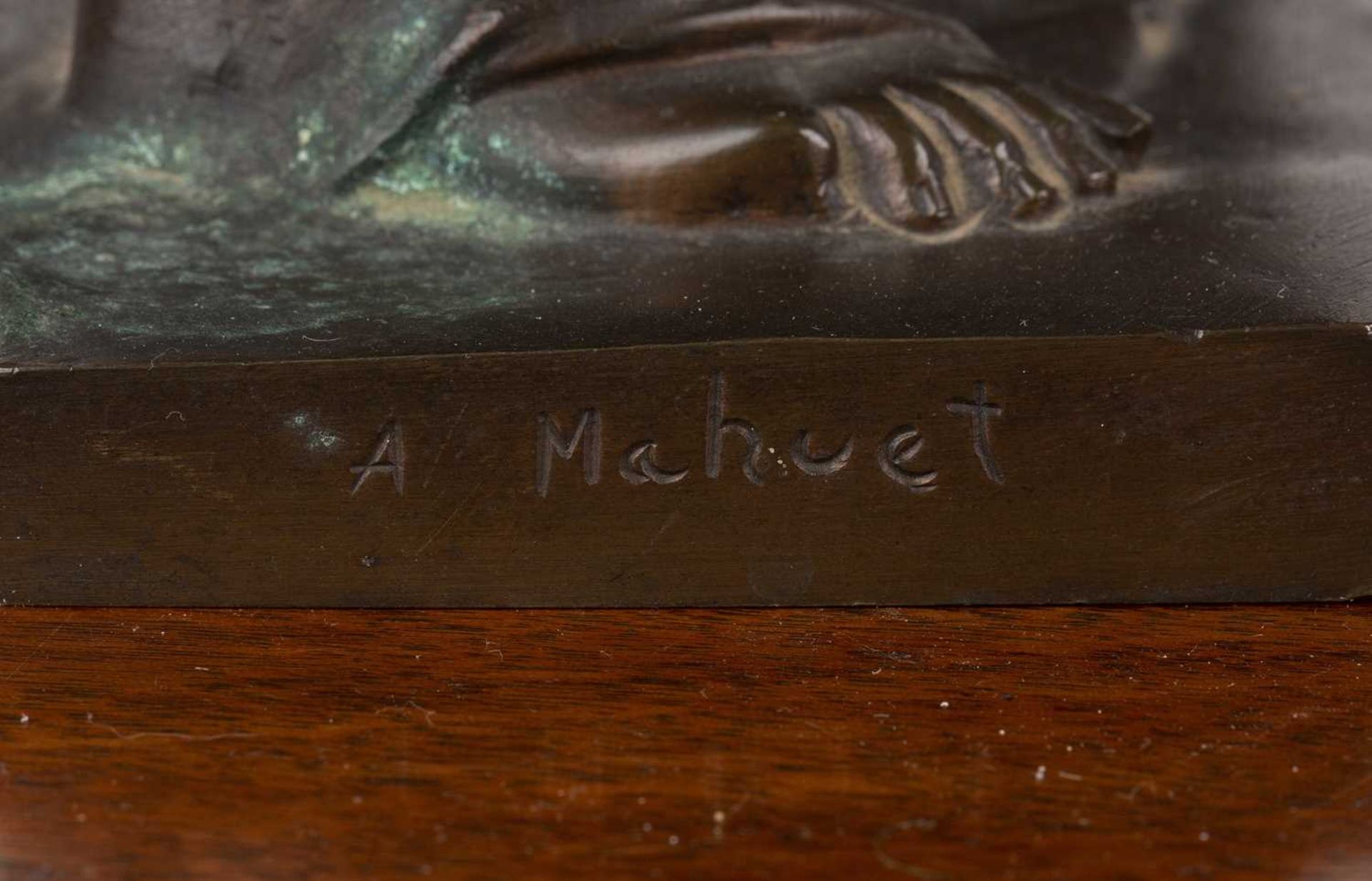 After A. Mahuet (Late 19th/early 20th Century) After the Antique 'Venus De Milo" bronze sculpture, - Image 3 of 3