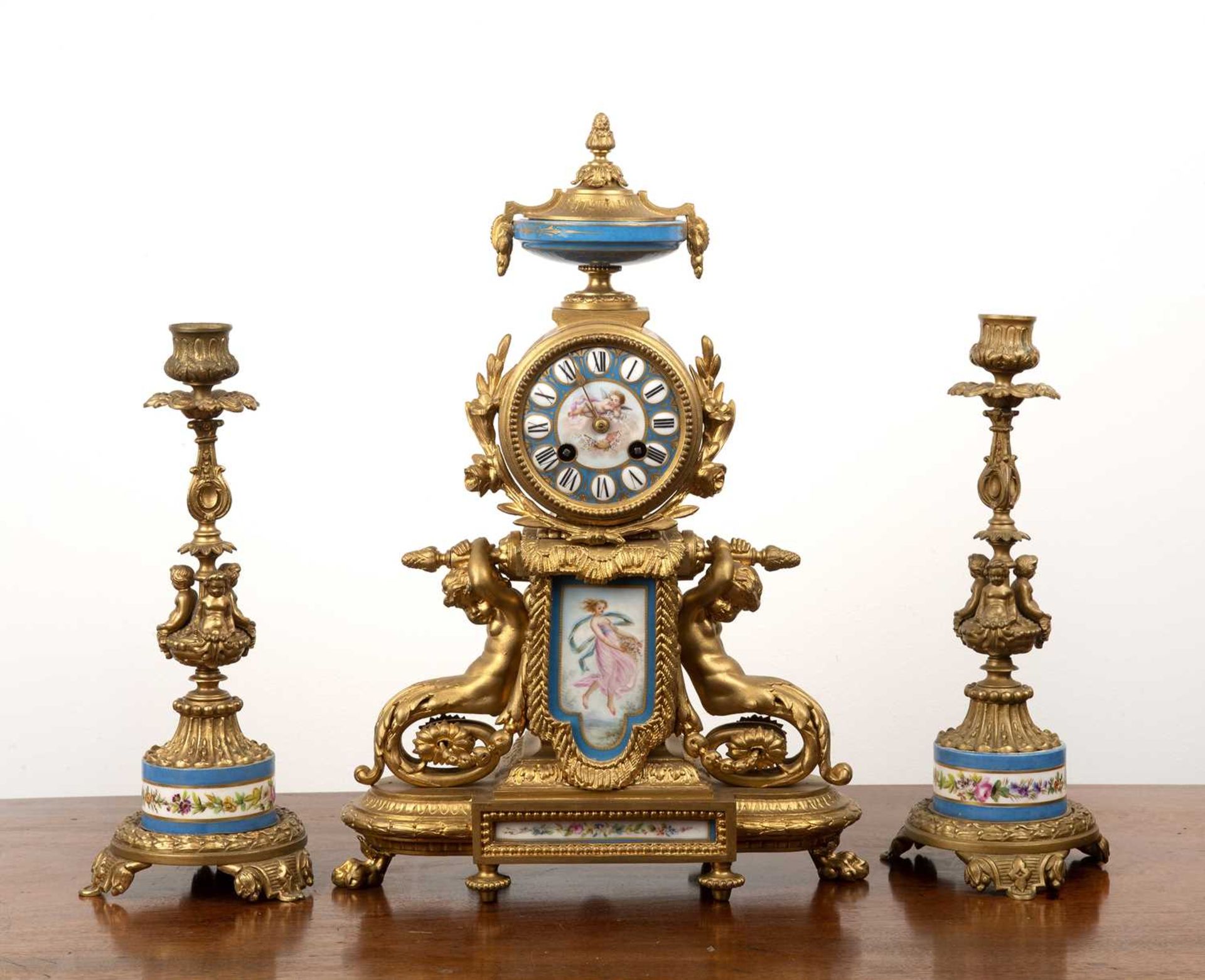 Phillipe H Mourey (P.H. Mourey) three piece clock garniture set French, 19th Century, gilt metal - Bild 2 aus 5