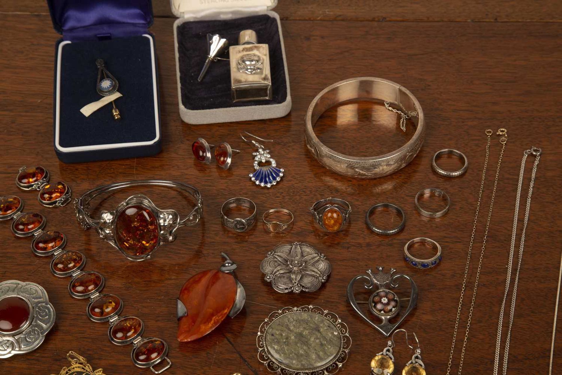 Collection of silver and white metal jewellery including a pair of silver squat candlesticks with - Image 2 of 9