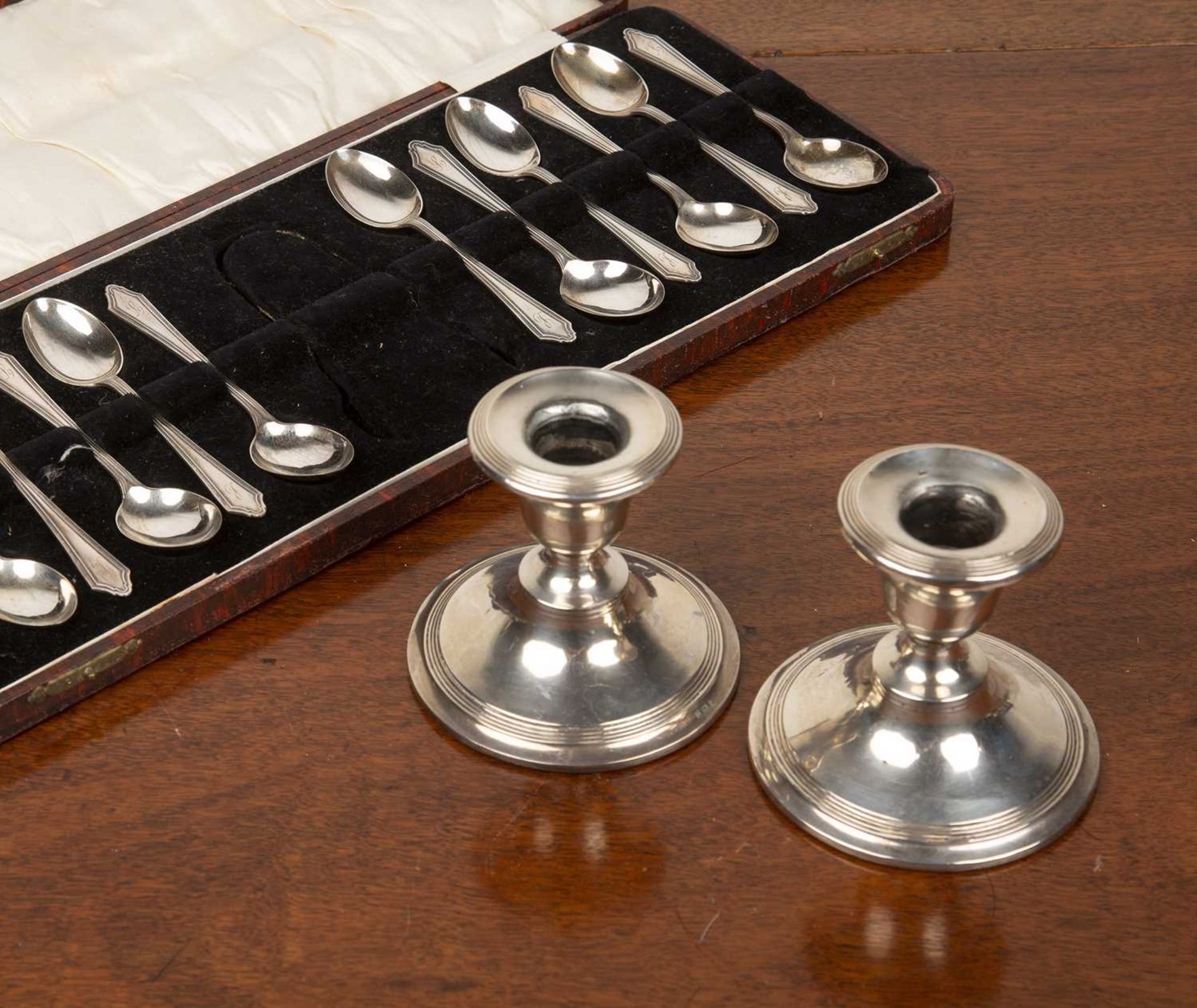 Collection of silver and white metal jewellery including a pair of silver squat candlesticks with - Image 6 of 9
